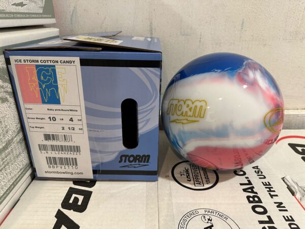 STORM ICE POLYESTER BOWLING BALL - Image 3